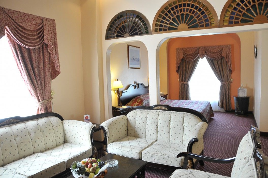 Delmon International Hotel Manama Extérieur photo